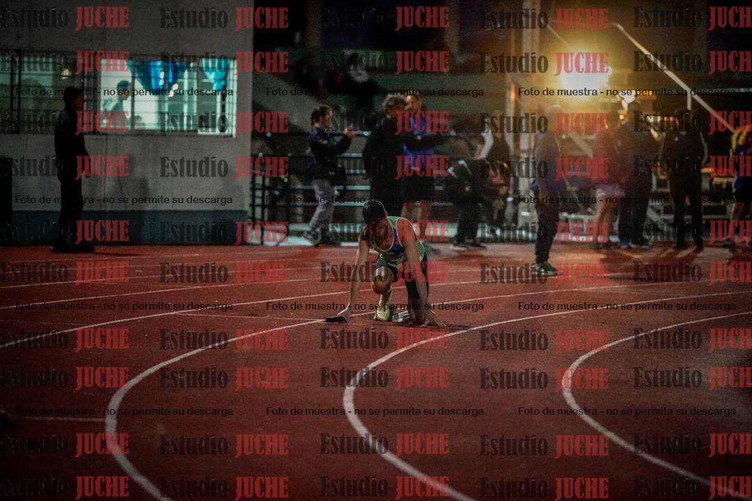 Fotos de las postas 4x400 m mixtas