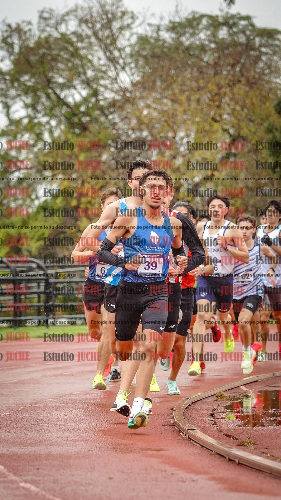 Fotos de los 1500 m llanos de varones