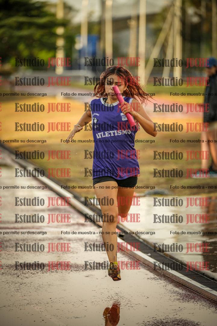 Fotos de las Postas 4x400 m de mujeres