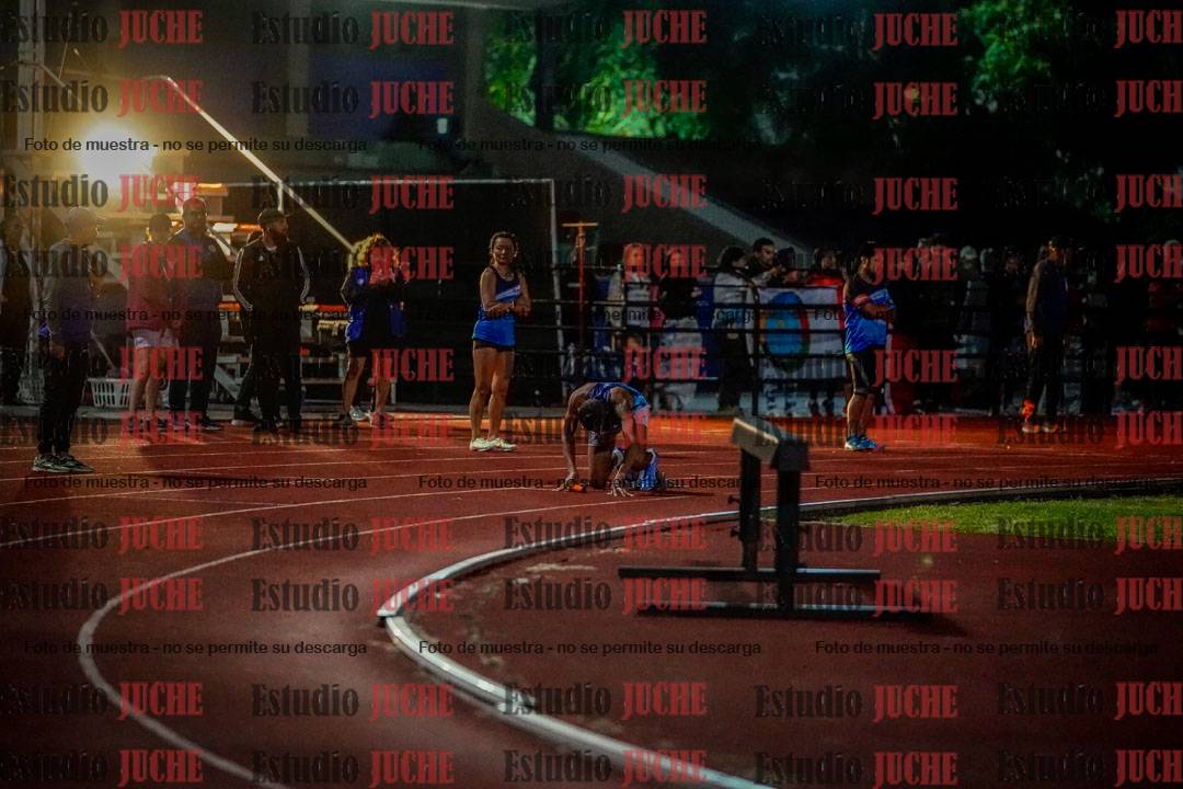 Fotos de las postas 4x400 m mixtas