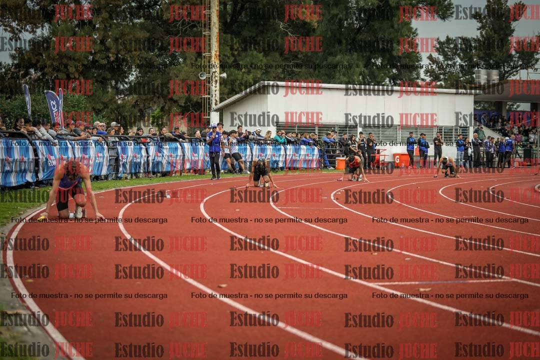 Fotos de las postas 4x100 m llanos de varones