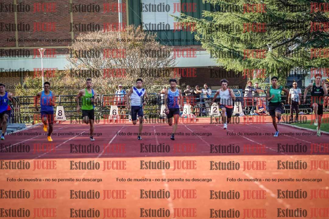 Fotos de los 100 m llanos de varones - FINAL