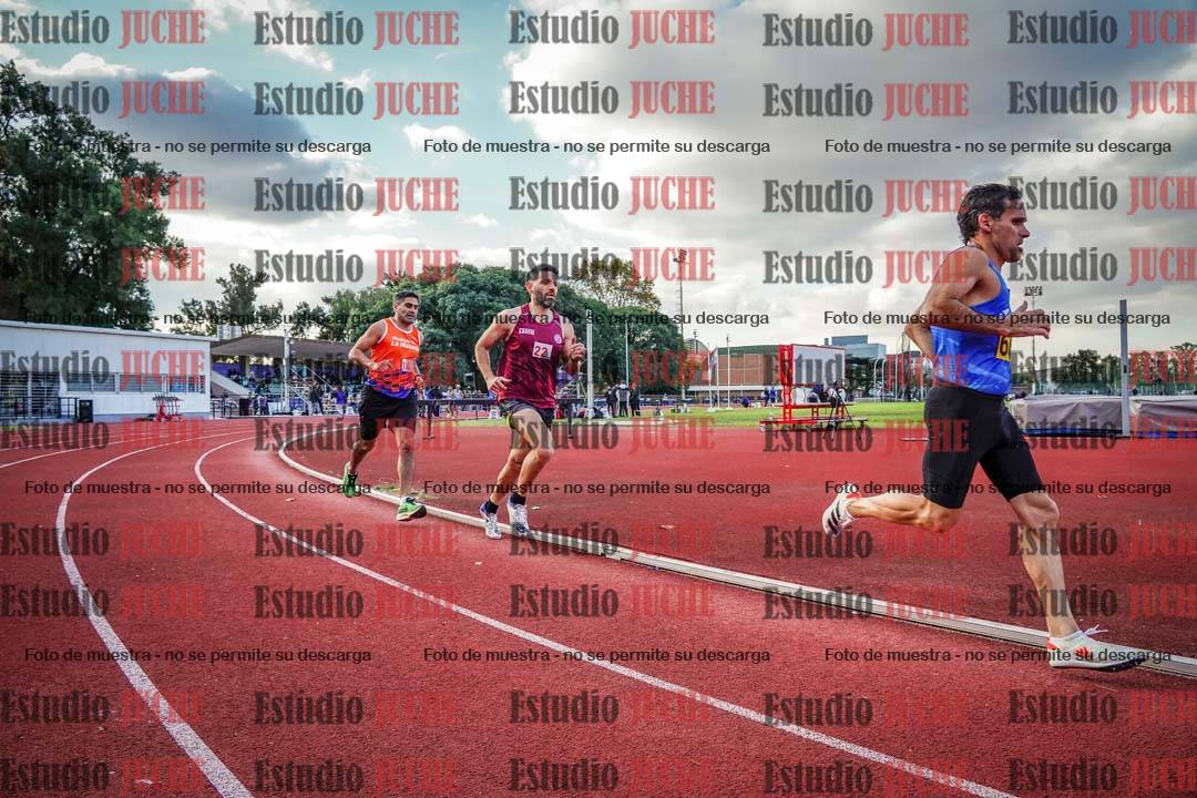 Fotos de los 1500 m llanos de varones