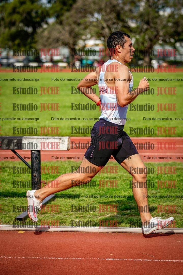 Fotos de los 3000 m llanos de varones