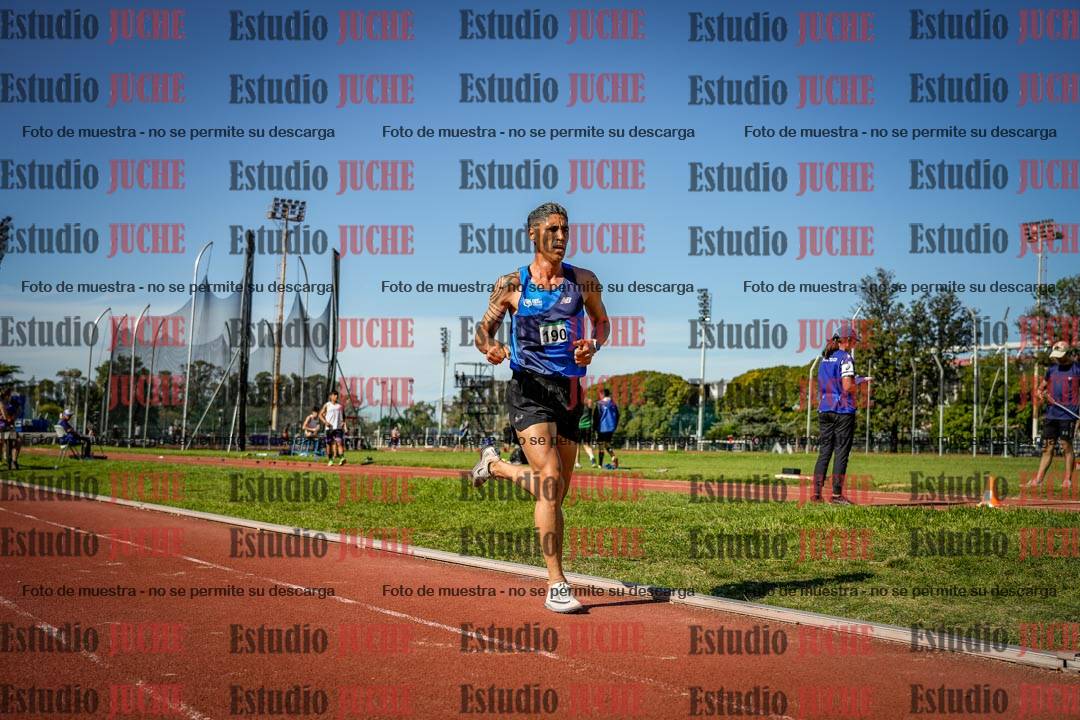 Fotos de los 5000 m llanos de mujeres y varones