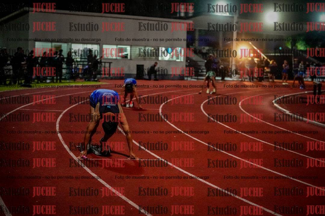 Fotos de las postas 4x400 m mixtas