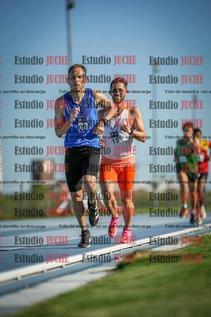 Fotos de los 3000 m llanos de varones