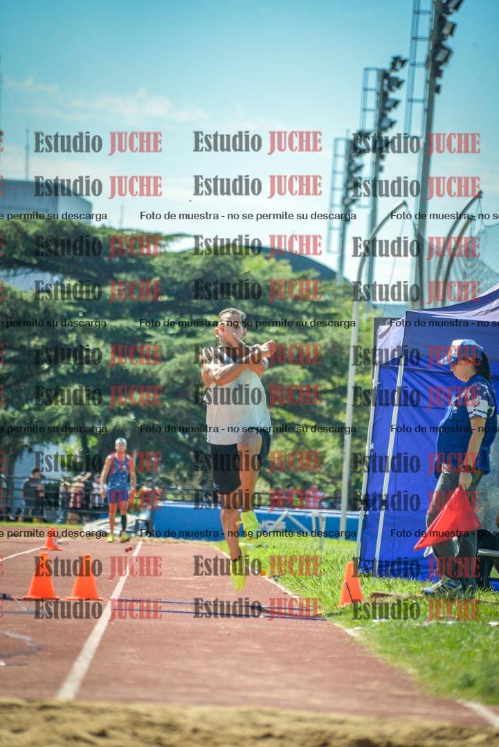 Fotos del salto triple de varones