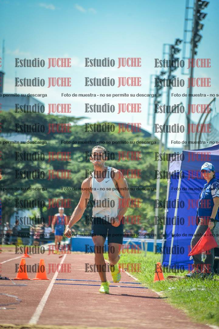 Fotos del salto triple de varones
