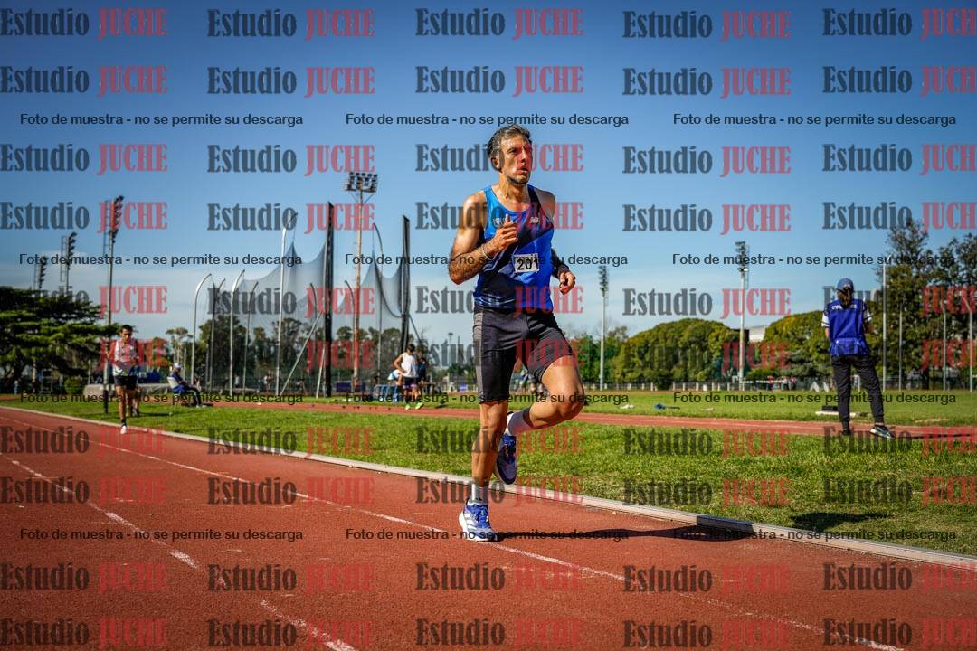 Fotos de los 5000 m llanos de mujeres y varones