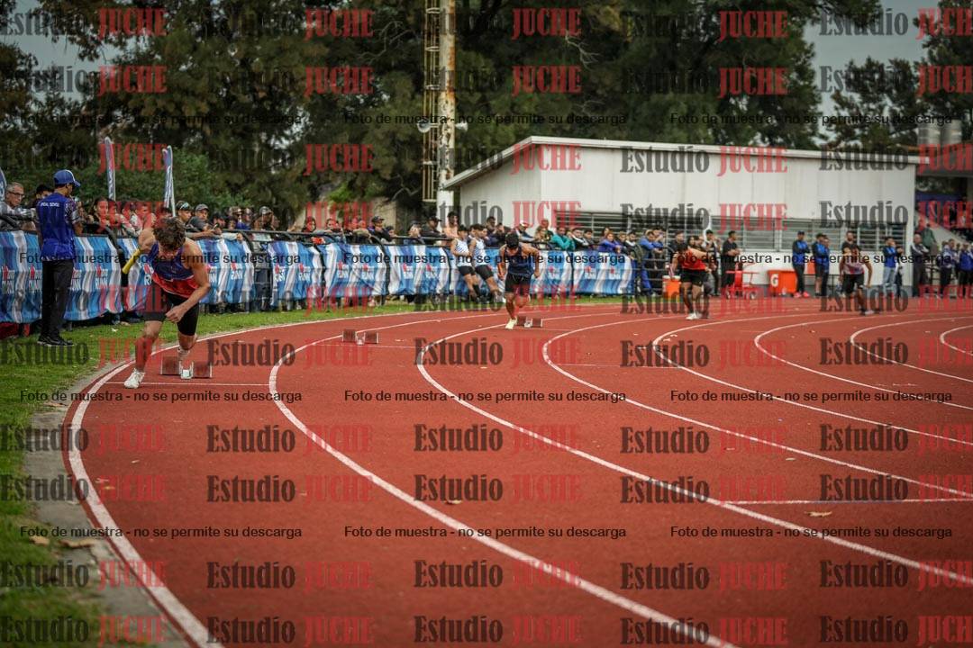 Fotos de las postas 4x100 m llanos de varones