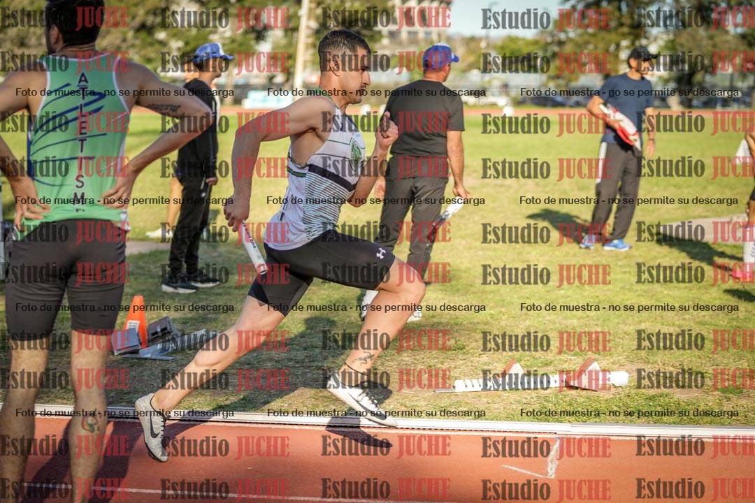 Fotos de las Postas 4x400 m de varones