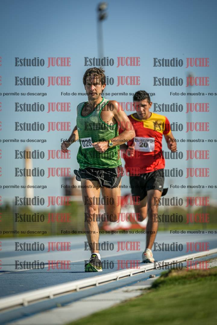 Fotos de los 3000 m llanos de varones