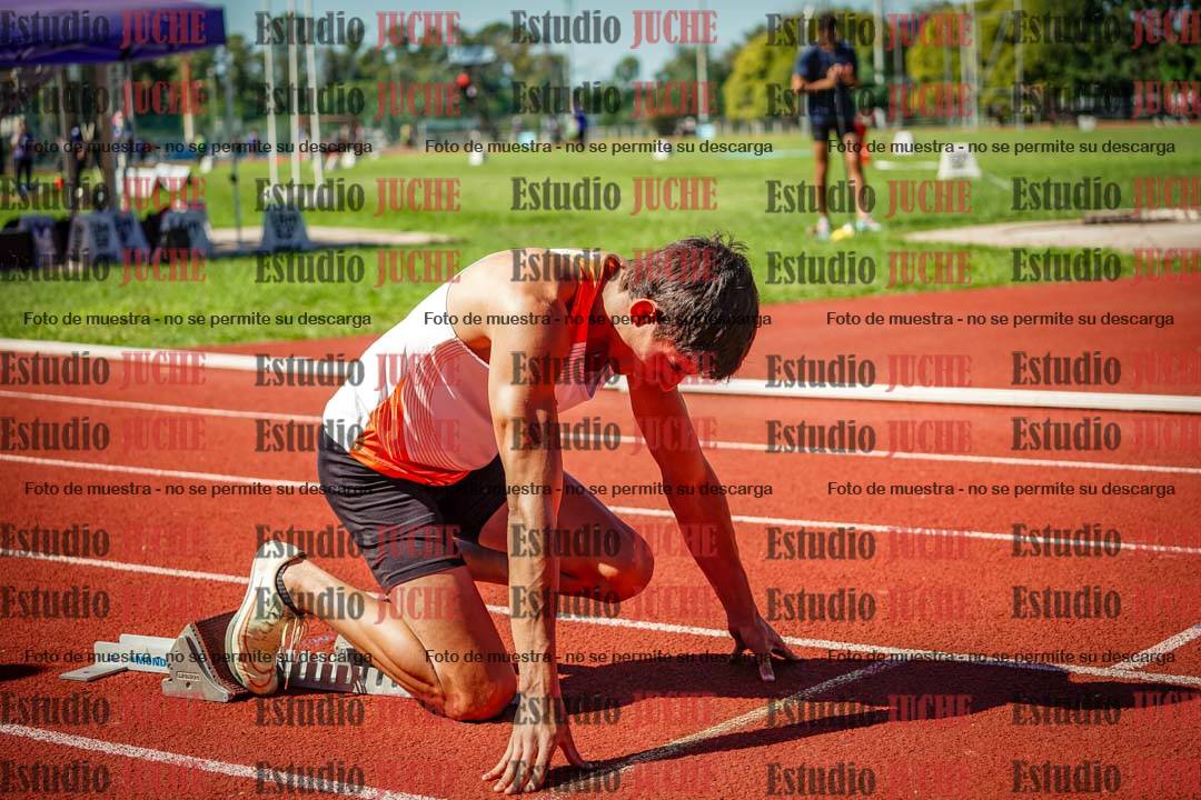 Fotos de los 400 m llanos de varones