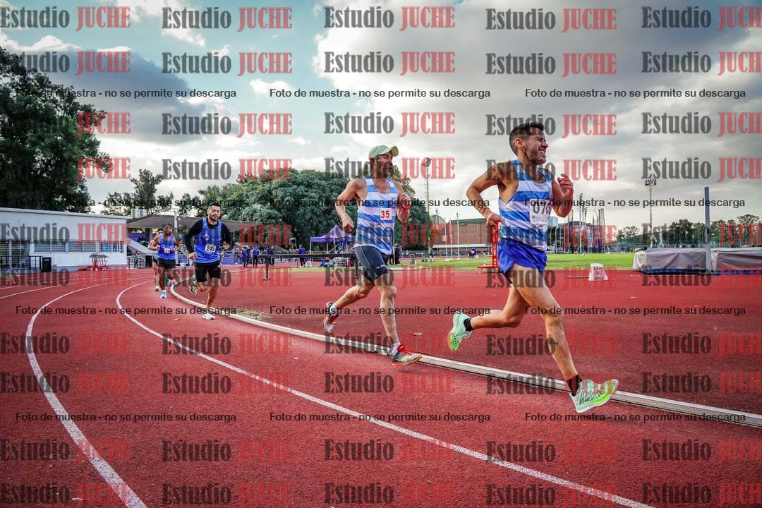 Fotos de los 1500 m llanos de varones