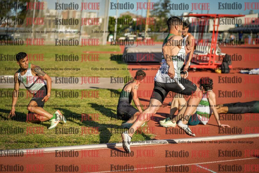 Fotos de las Postas 4x400 m de varones