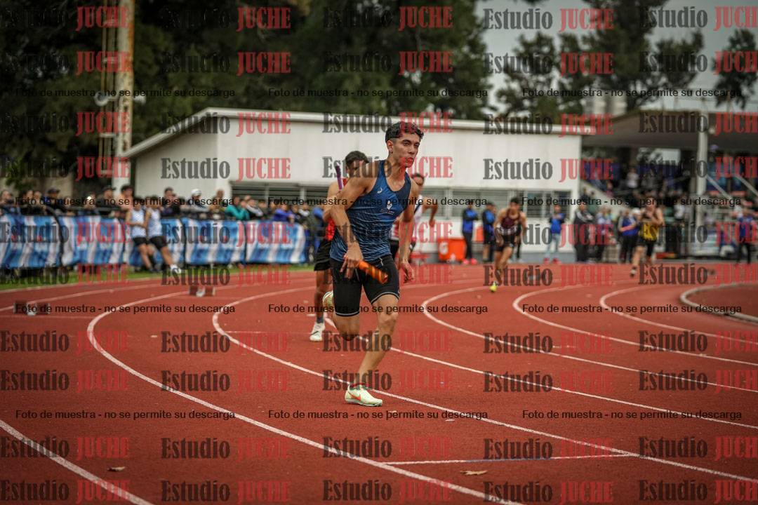 Fotos de las postas 4x100 m llanos de varones