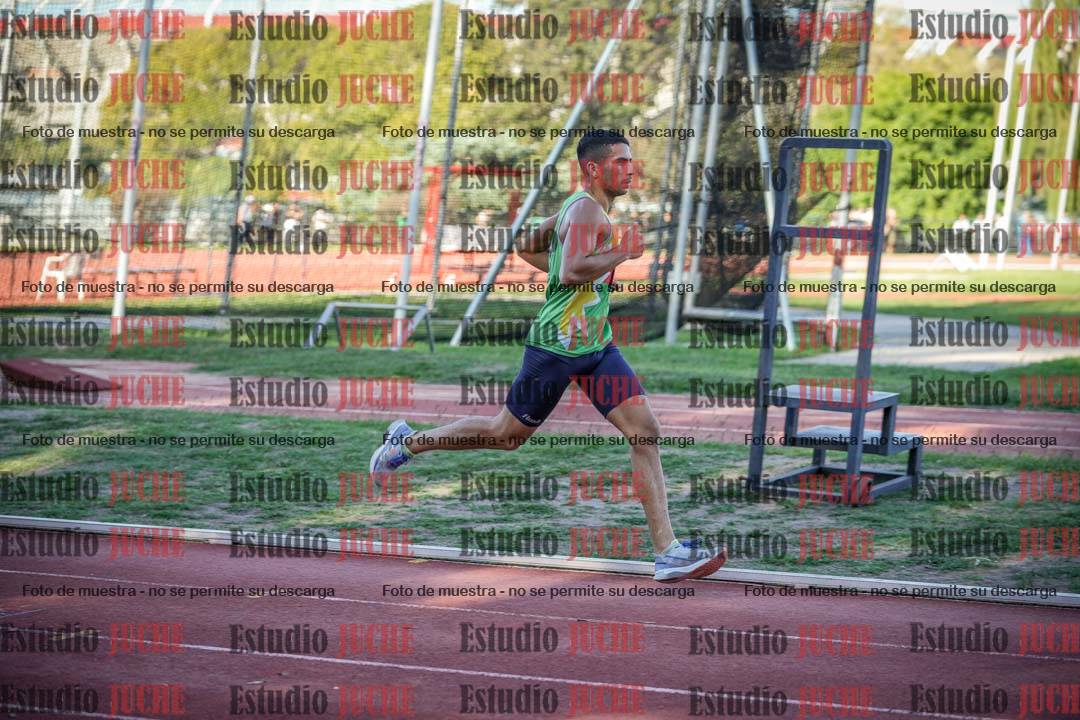 Fotos de los 3000 m llanos de varones