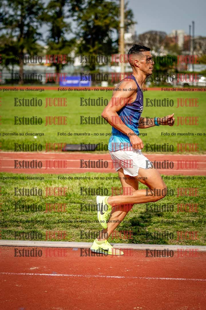 Fotos de los 3000 m llanos de varones