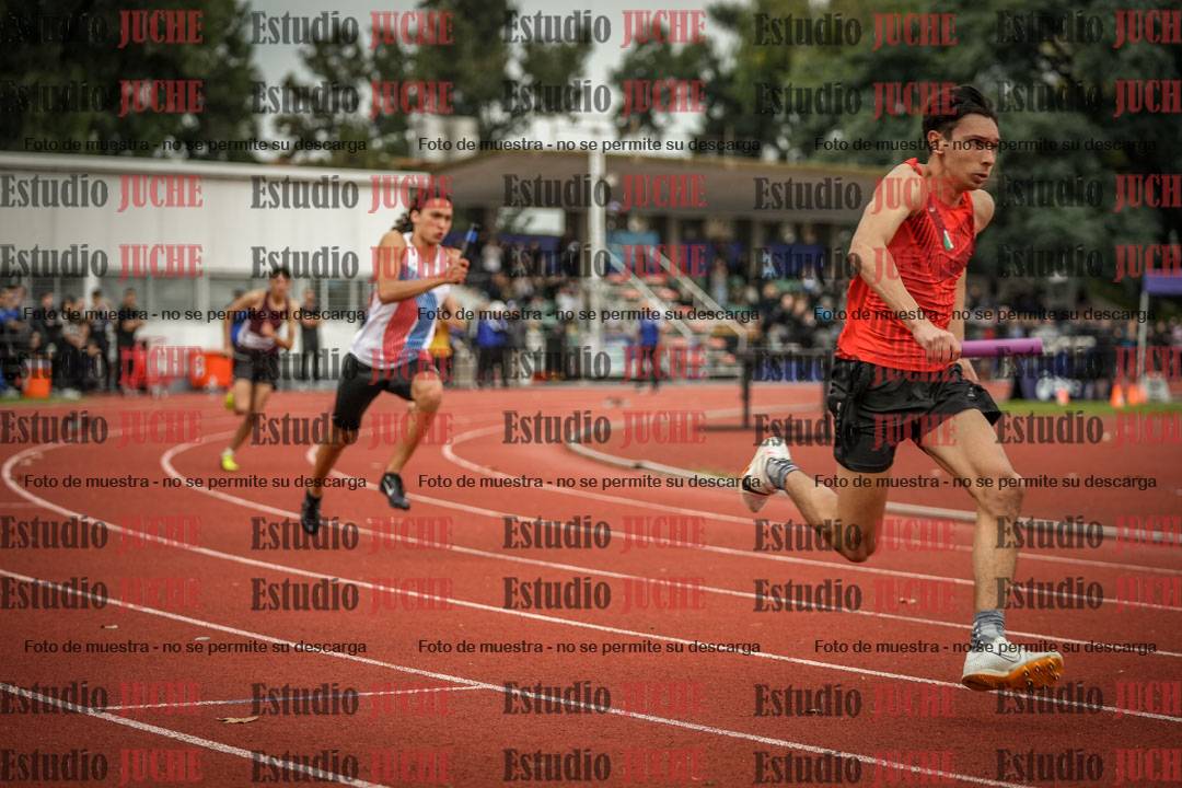 Fotos de las postas 4x100 m llanos de varones