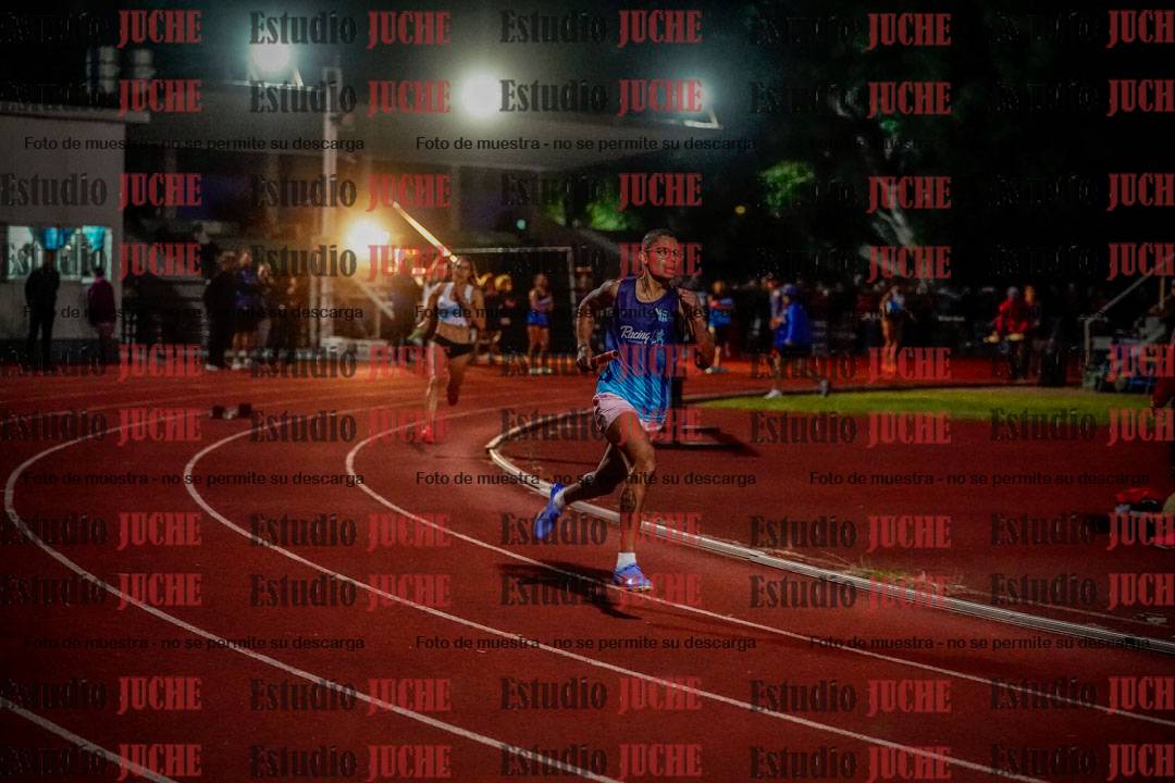 Fotos de las postas 4x400 m mixtas