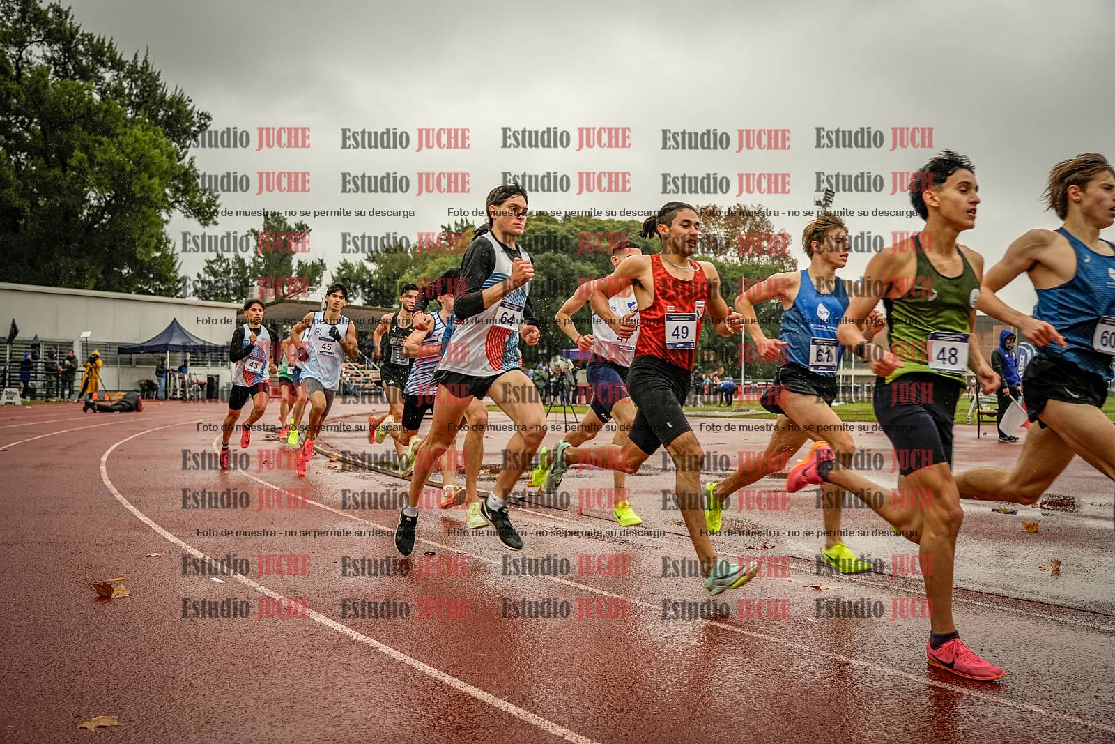 Fotos de los 1500 m llanos de varones