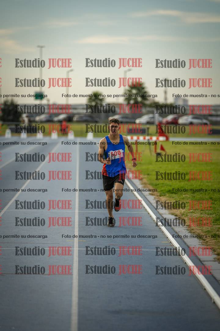 Fotos de los 1500 m llanos de varones