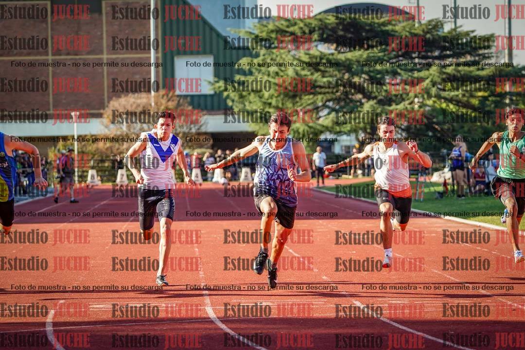 Fotos de los 100 m llanos de varones - FINAL
