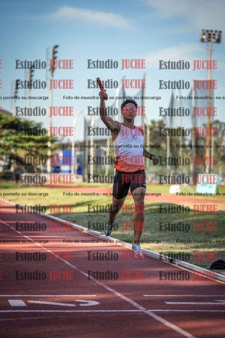 Fotos de las Postas 4x400 m de varones