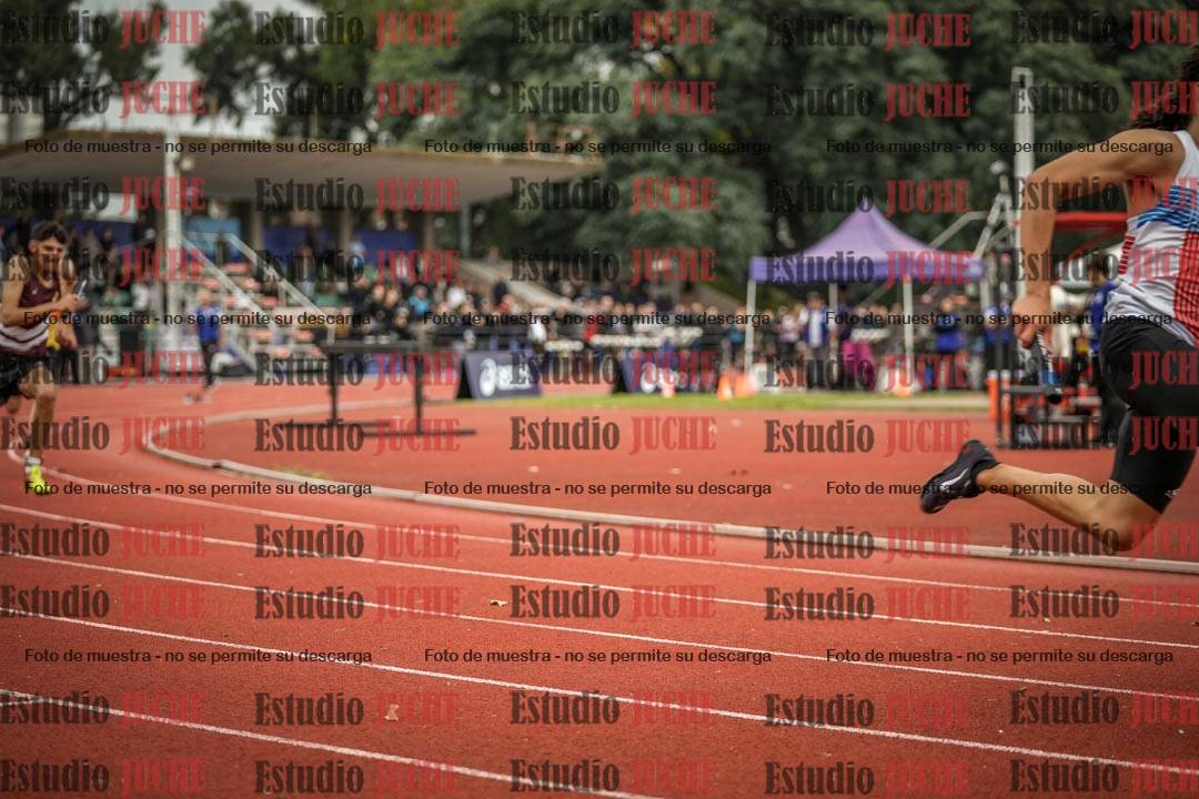 Fotos de las postas 4x100 m llanos de varones