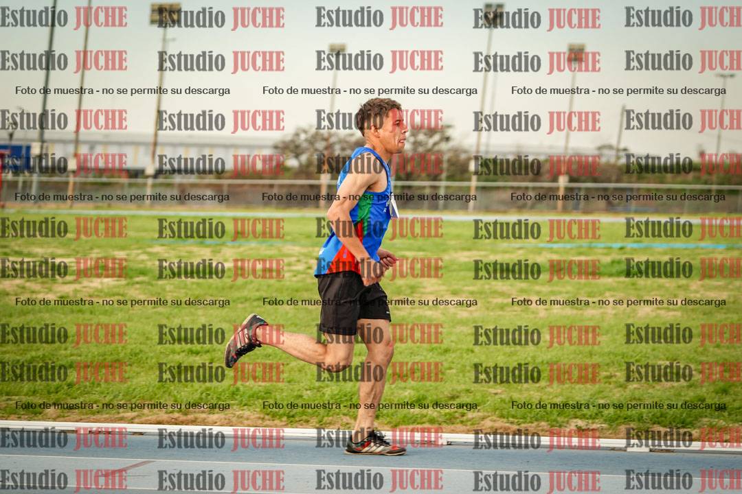 Fotos de los 1500 m llanos de varones