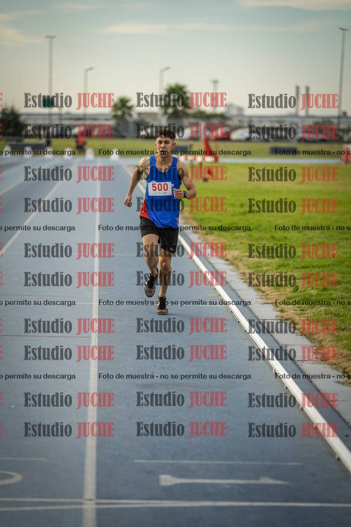 Fotos de los 1500 m llanos de varones