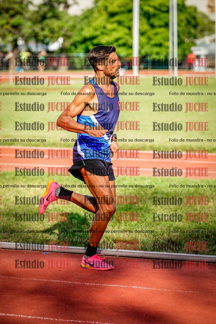 Fotos de los 3000 m llanos de varones