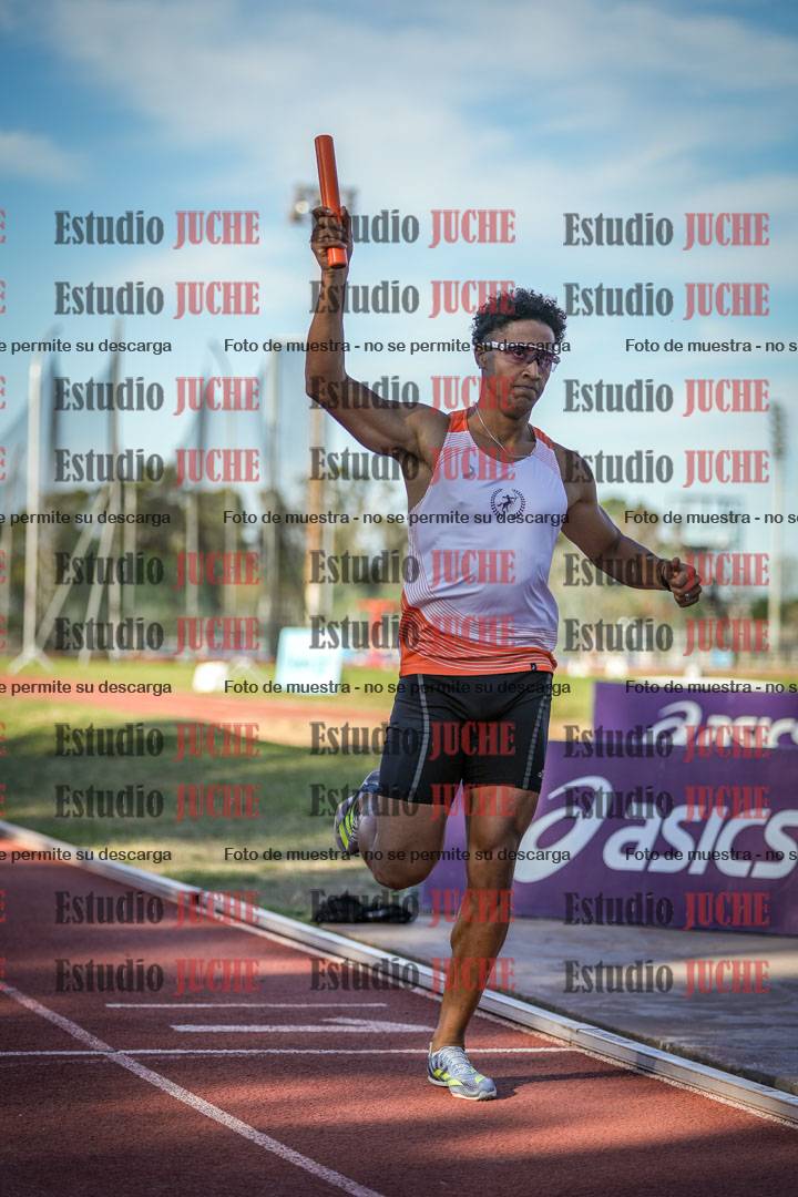 Fotos de las Postas 4x400 m de varones