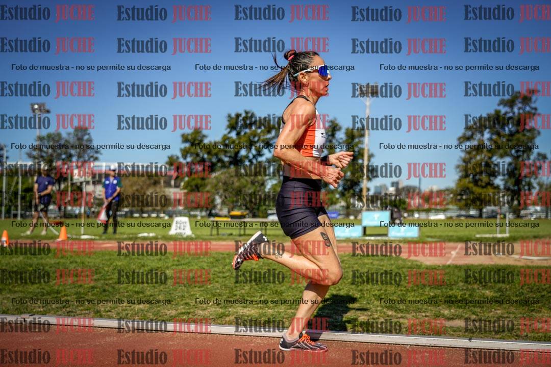 Fotos de los 5000 m llanos de mujeres y varones