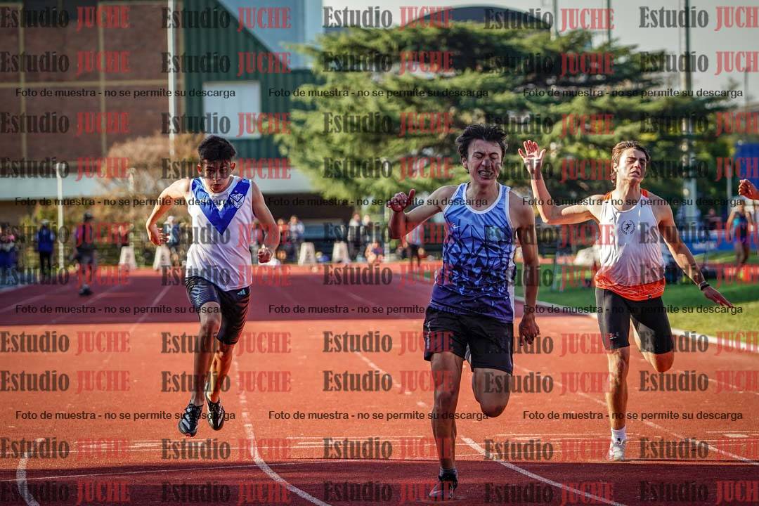 Fotos de los 100 m llanos de varones - FINAL