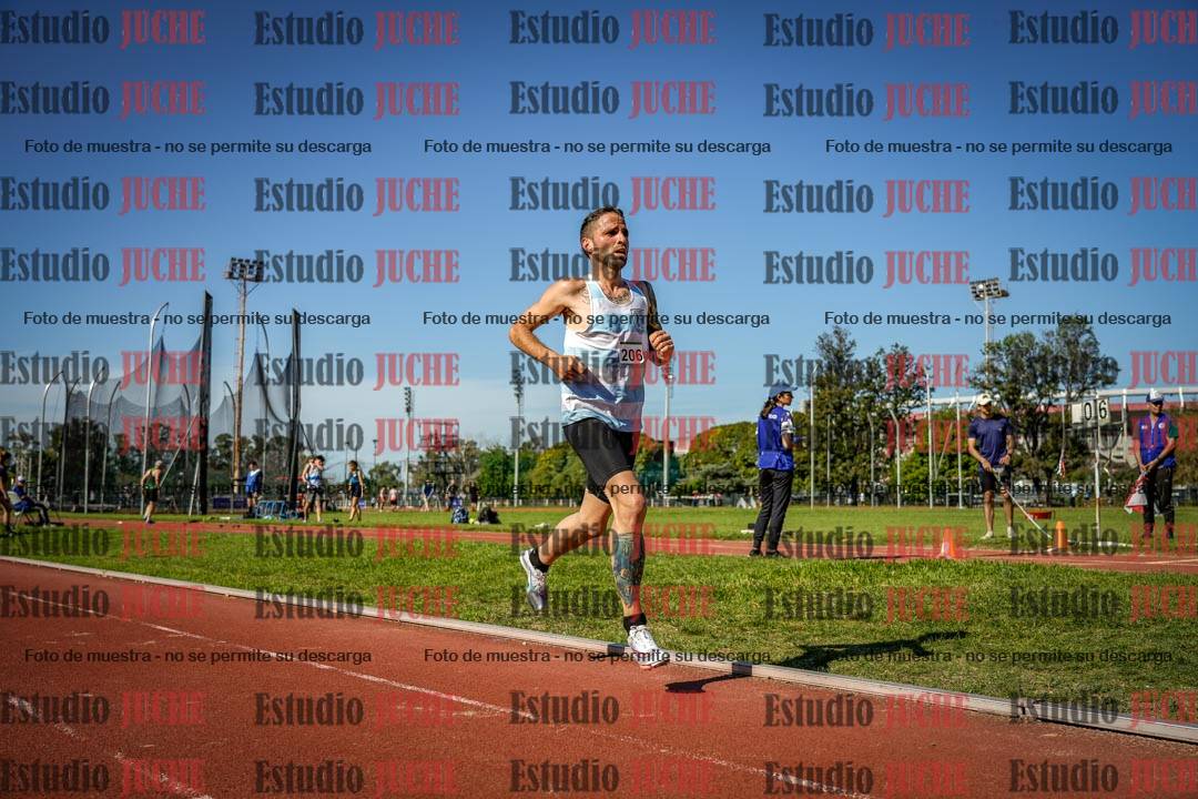 Fotos de los 5000 m llanos de mujeres y varones