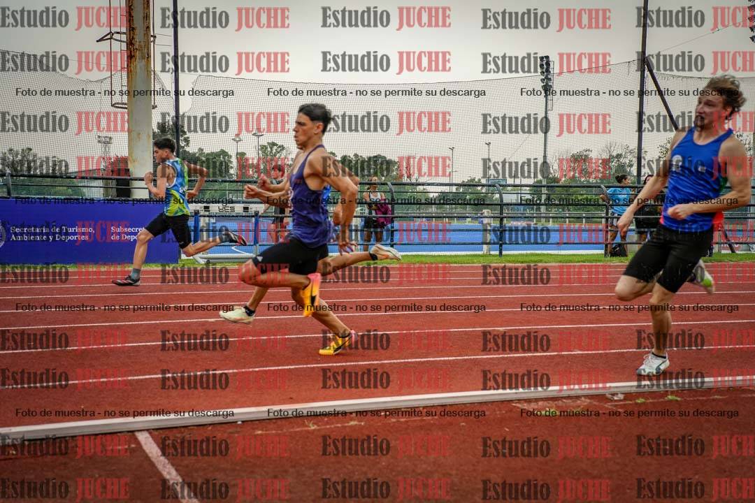 Fotos de los 200 m de varones