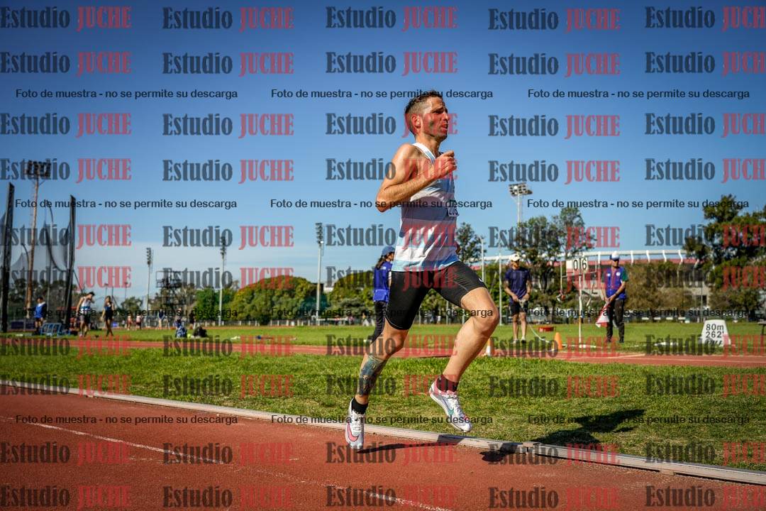 Fotos de los 5000 m llanos de mujeres y varones