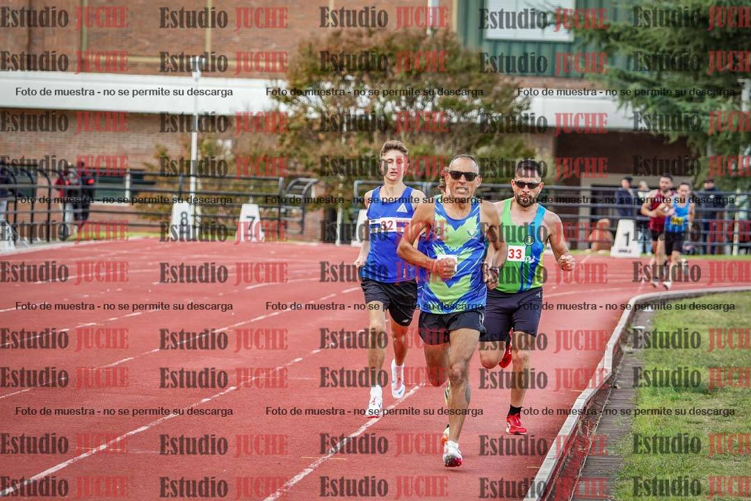 Fotos de los 1500 m llanos de varones