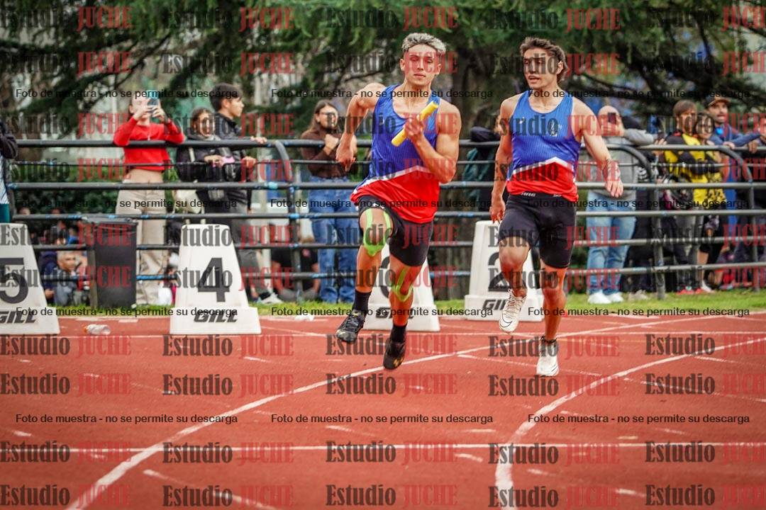 Fotos de las postas 4x100 m llanos de varones