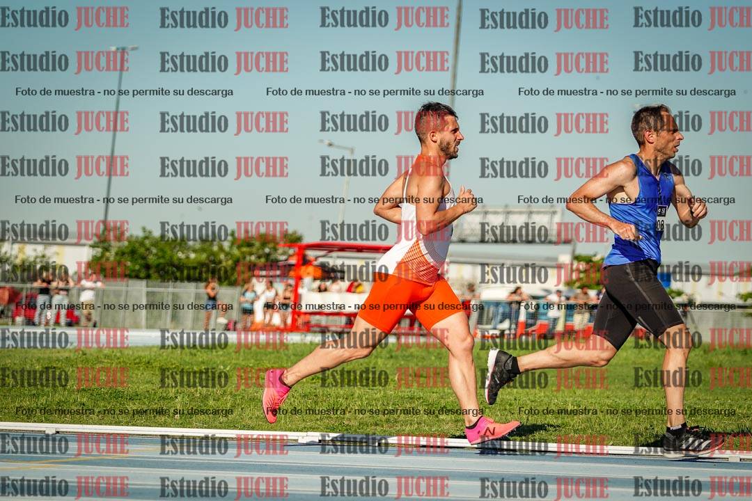 Fotos de los 3000 m llanos de varones