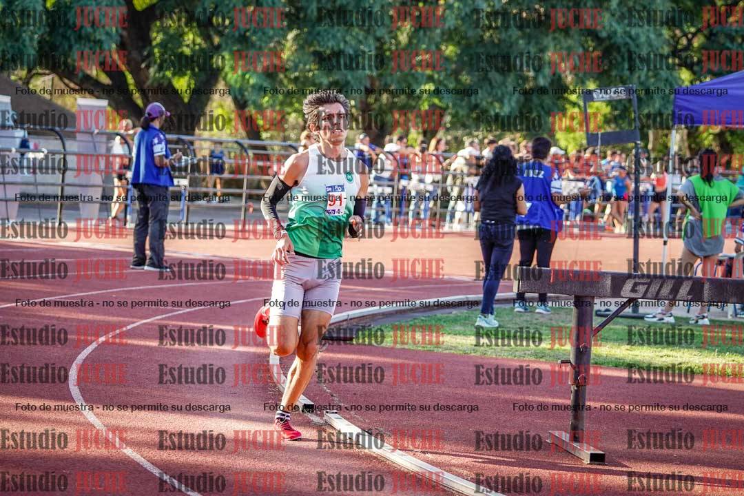 Fotos de los 3000 m llanos de varones