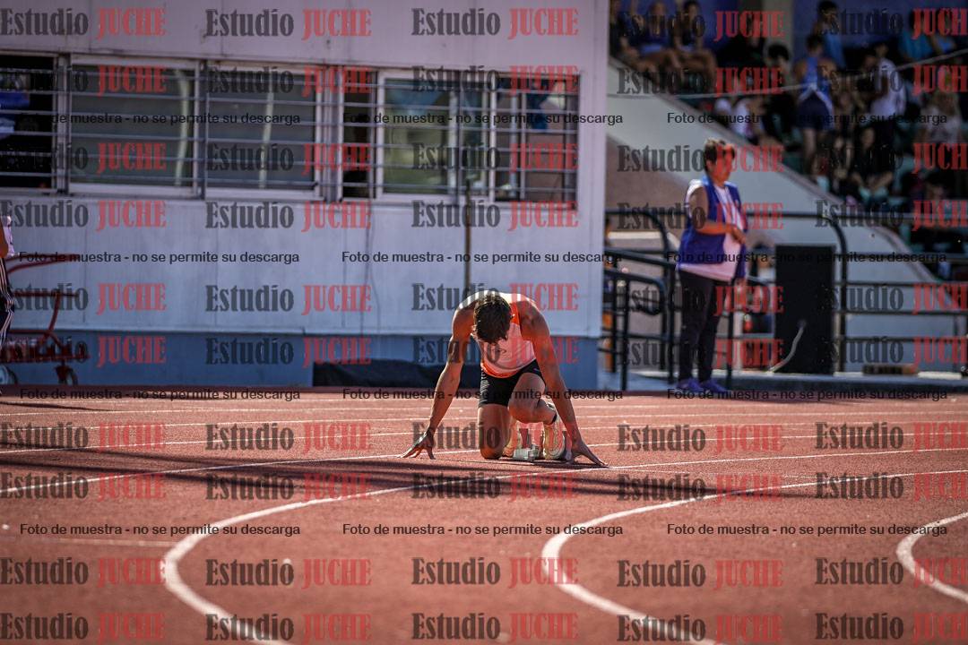 Fotos de los 400 m llanos de varones