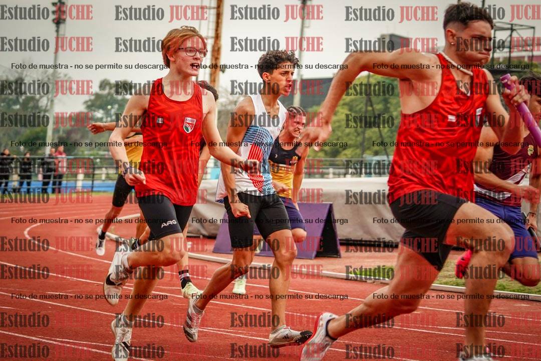 Fotos de las postas 4x100 m llanos de varones