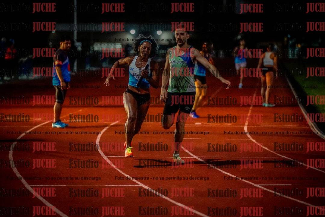 Fotos de las postas 4x400 m mixtas
