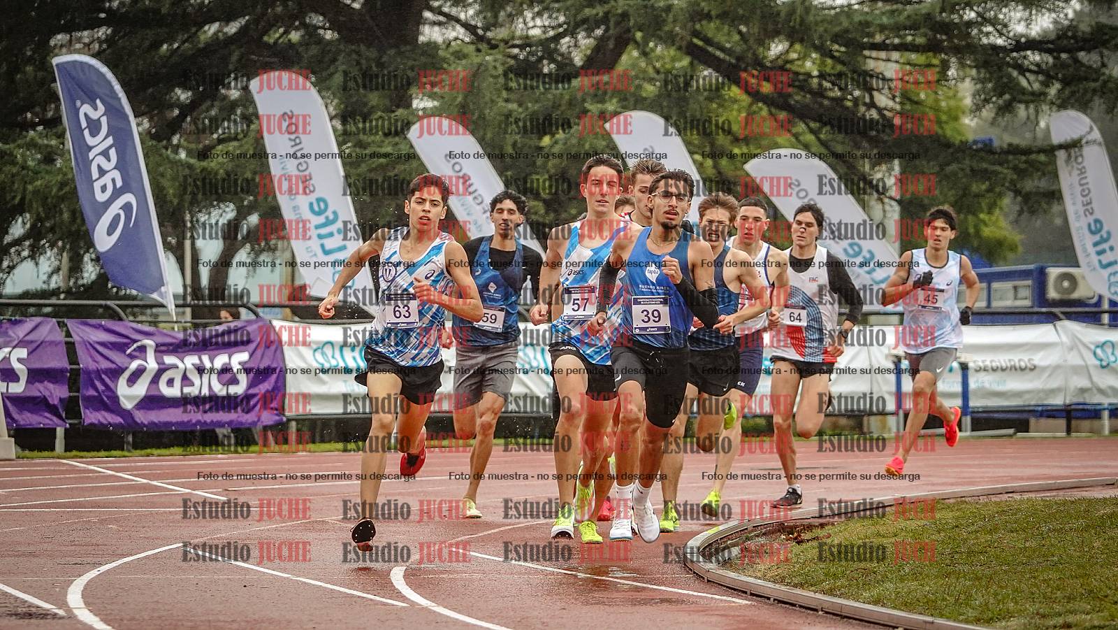 Fotos de los 1500 m llanos de varones