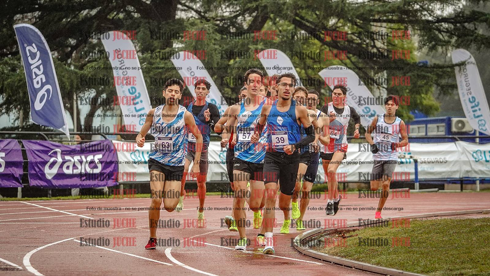 Fotos de los 1500 m llanos de varones