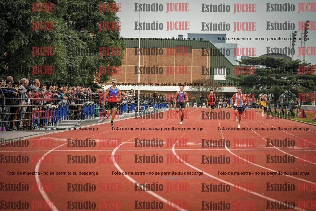 Fotos de las postas 4x100 m llanos de varones