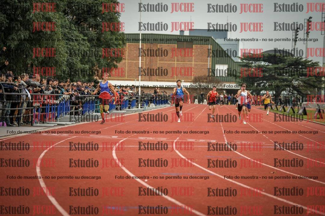 Fotos de las postas 4x100 m llanos de varones